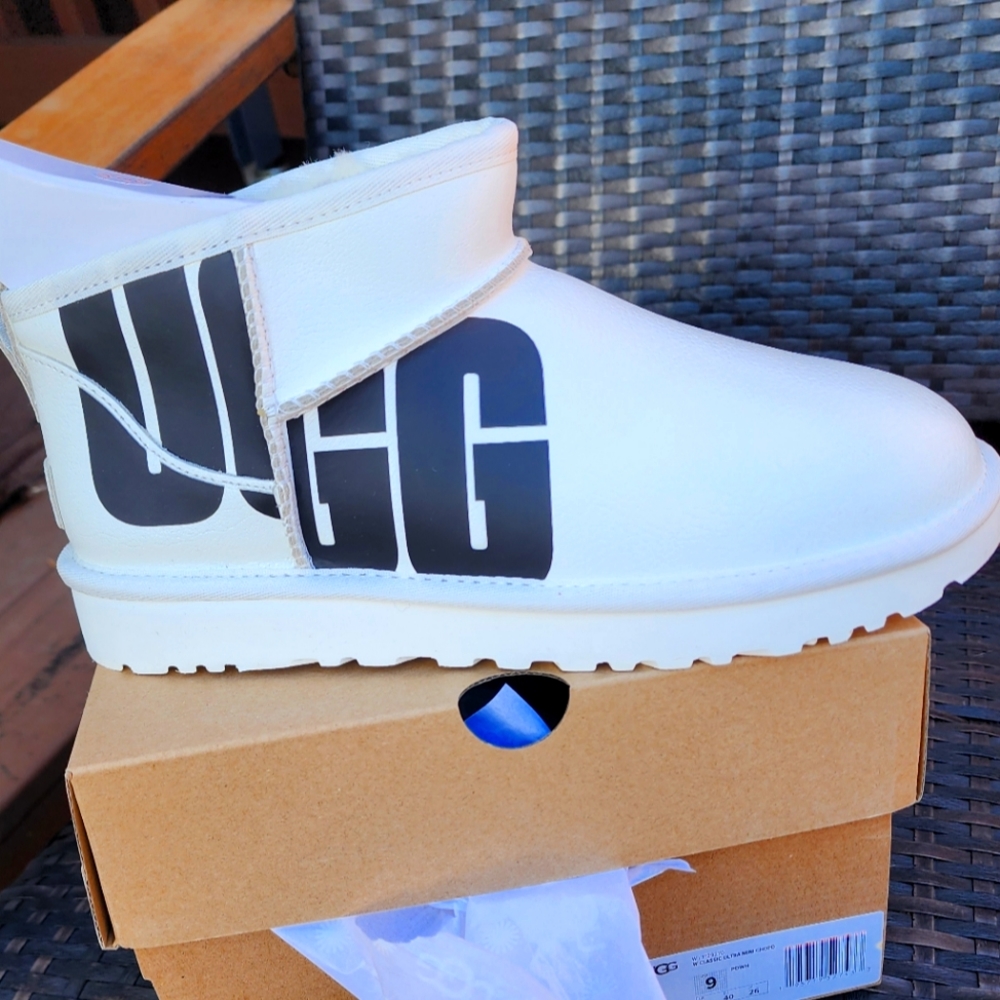 Ugg